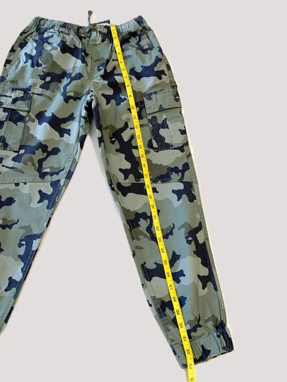 3 Piece Girls Set Camo Cargo Pants Elastic Waste & 2 Shirts Size 10/12, 14/16